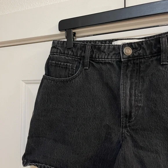 Hollister High Rise 5” Relaxed Short - Picture 4 of 5